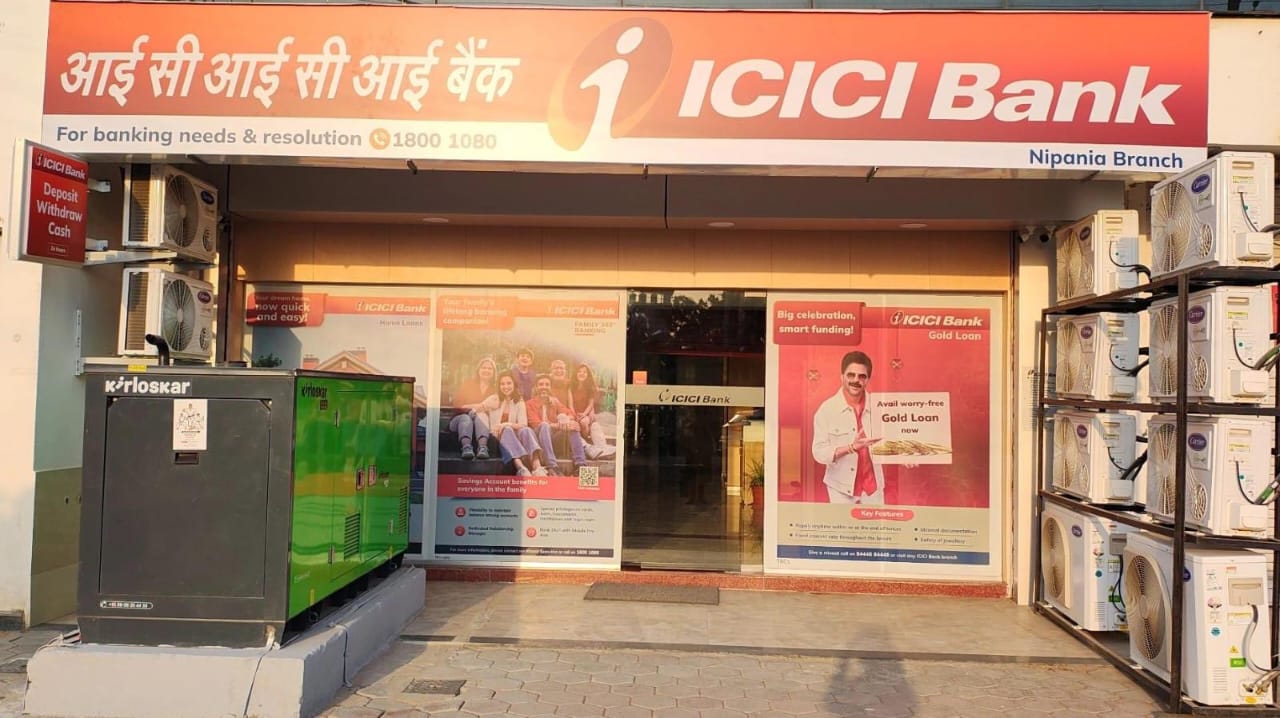 ICICI Bank inaugurates a new branch at Nipania in Indore